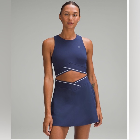 NEW Lululemon V-Neck Tennis Tank - Picture 4 of 4